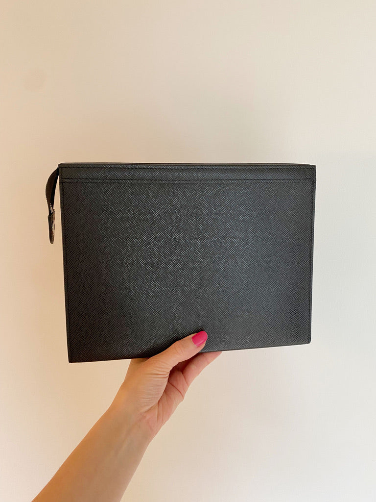 Louis Vuitton Pochette Voyage MM - Noir - (Nypris 7.050 kr)