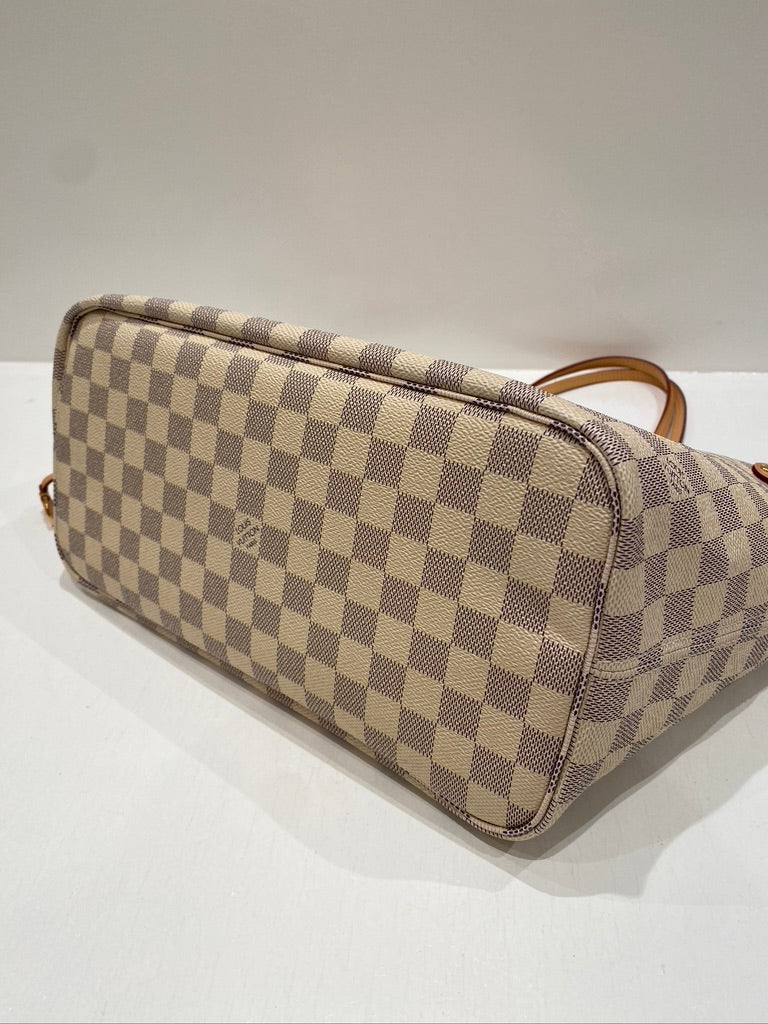 Louis Vuitton Neverfull Damier Azur MM Taske - (Nypris 11.500 kr)