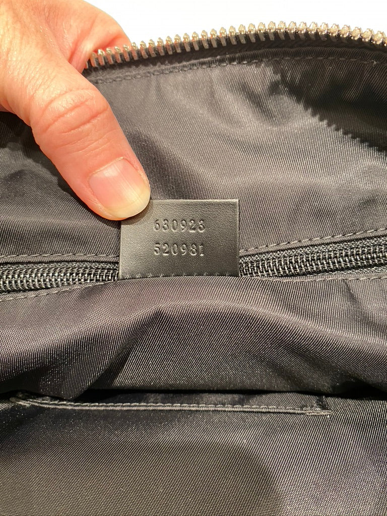 Gucci Taske - Sort Med klassisk Gucci Stribe