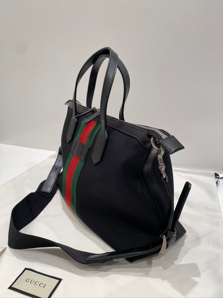 Gucci Taske - Sort Med klassisk Gucci Stribe