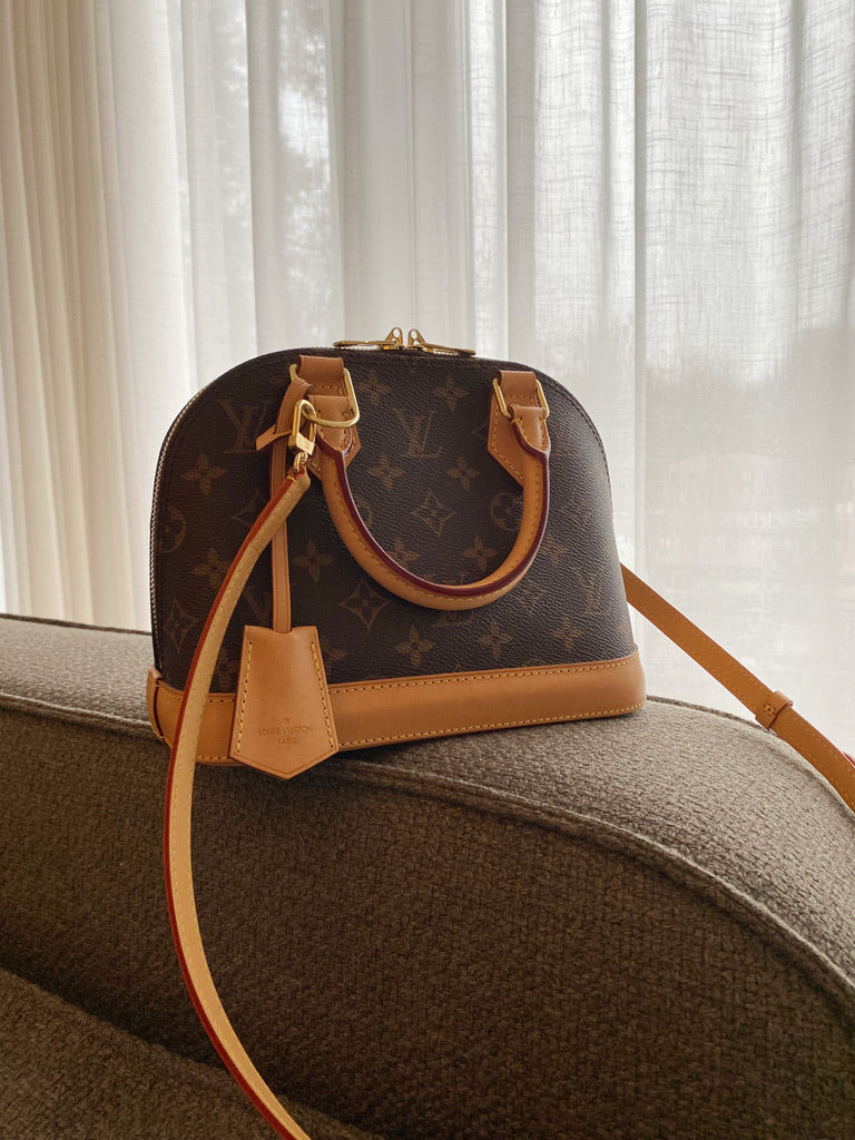 Louis Vuitton Alma BB Monogram Bag - (Nypris 11.600 kr)