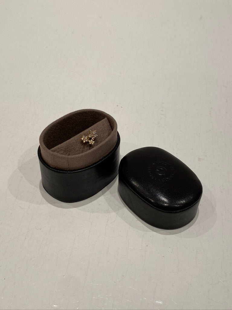 Ole Lynggaard Shooting star Ørestik - 1 Stk - (Nypris ca 19.950 kr)