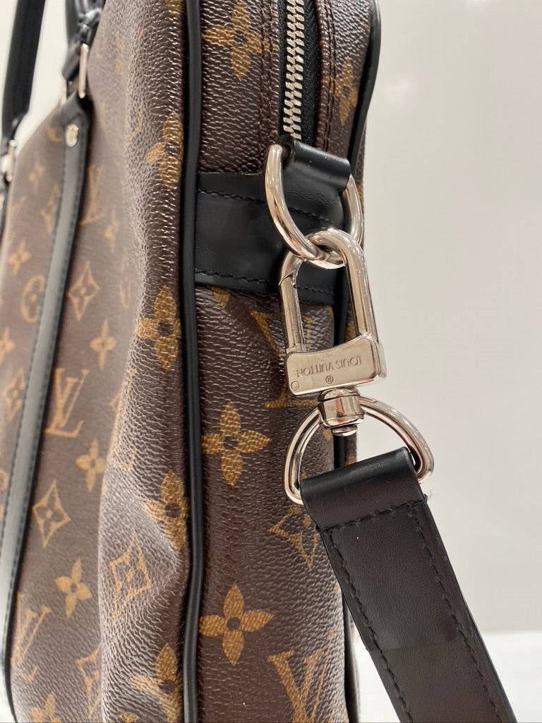 Louis Vuitton Monogram Porte-Documents/ Klassisk Arbejdstaske - (Nypris ca 17.600 kr)