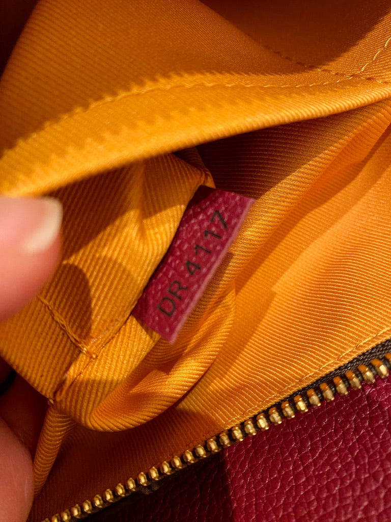 Louis Vuitton Manhatten Mng Raisen Monogram Bag/Taske