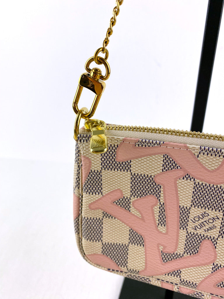Louis Vuitton Mini Pochette - Limited Edition - (Nypris ca 4.550- 4.850kr)