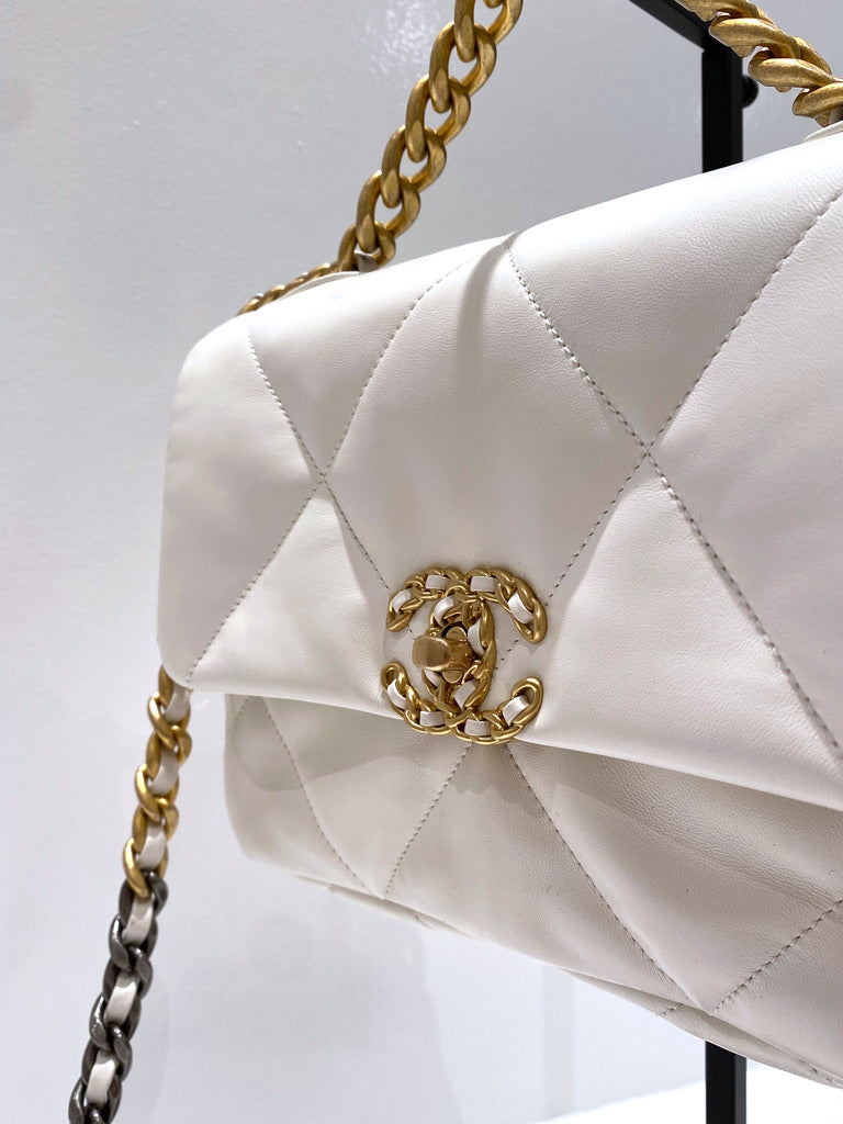 Chanel 19 Small Handbag/Crossbody  - (Nypris 50.850 kr)