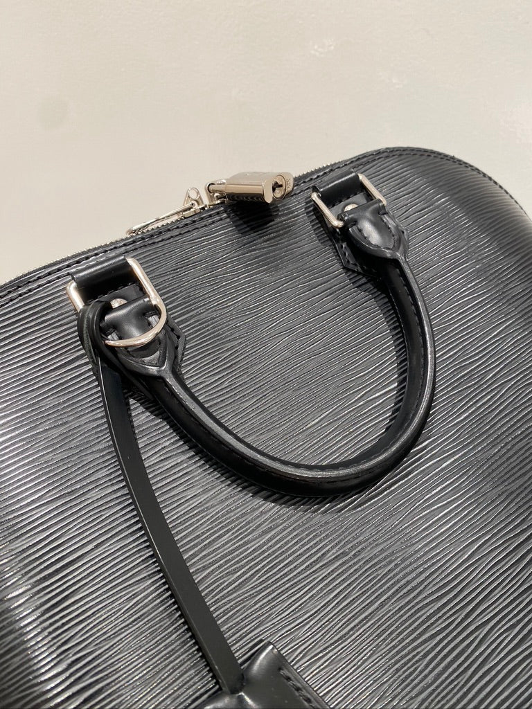 Louis Vuitton Amma PM - Epi Håndtaske - (Nypris 15.800 kr)
