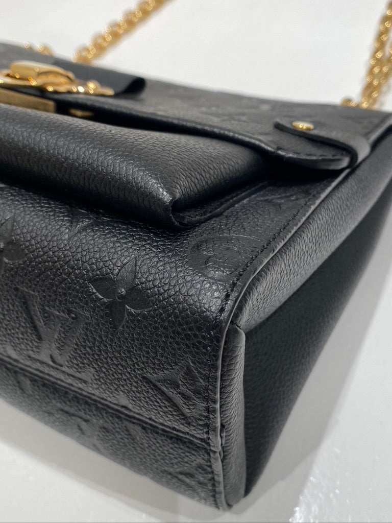Louis Vuitton Vavin Monogram Empriente Taske - (Nypris 17.900 kr )