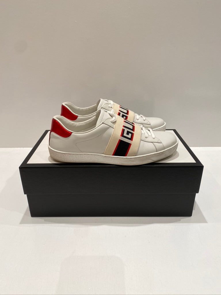 Gucci Sneakers - Str 6/Passer Ca str 40