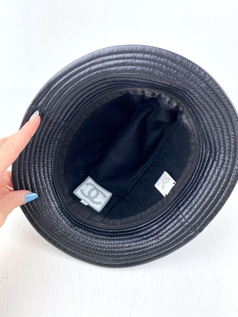Chanel Hat - Sort