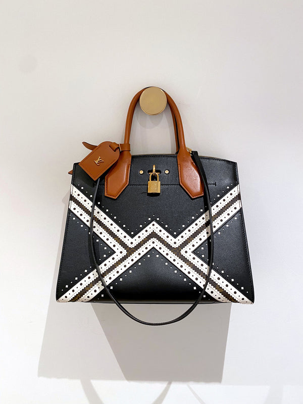 Louis Vuitton City Steamer MM - Show Piece Bag - (Nypris ca 41.000 kr) - Limited Edition. Sjældent udbudt til salg!!!