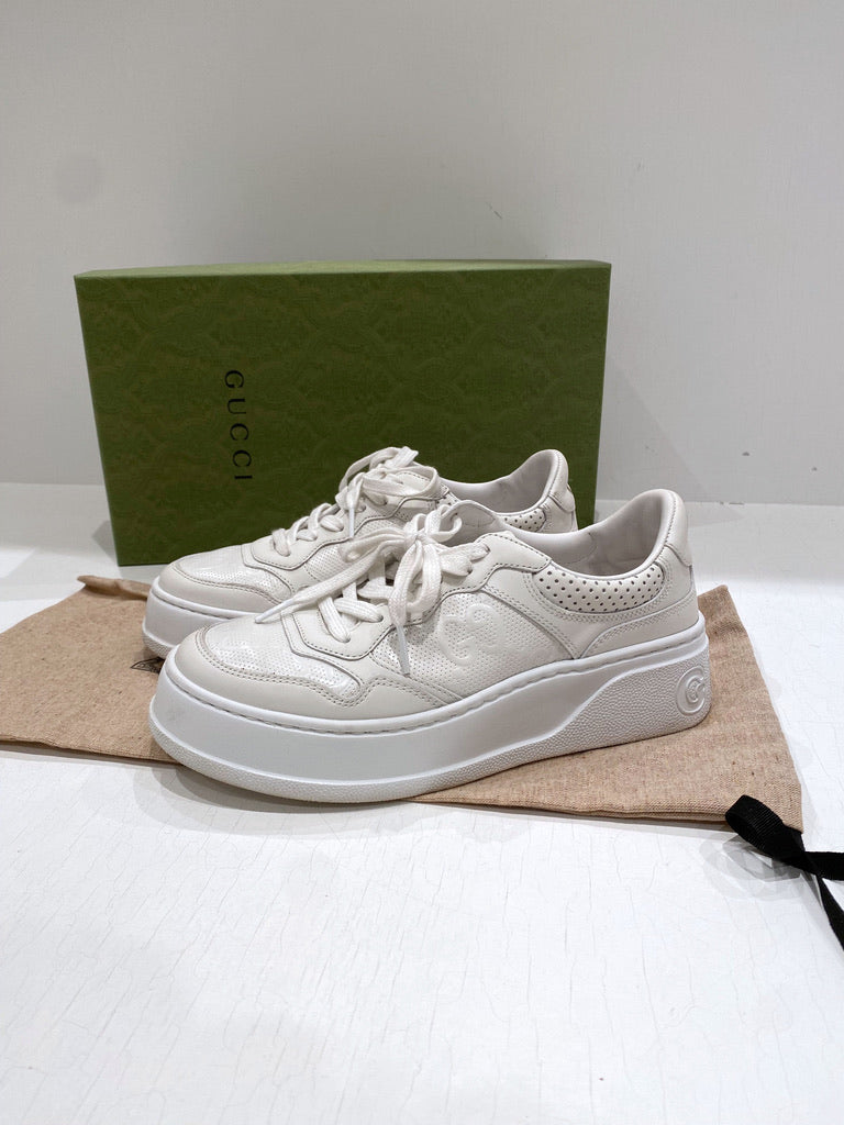 Gucci Sneakers - Str 37,5. Alm i størrelse! - (Nypris 5.550 kr)