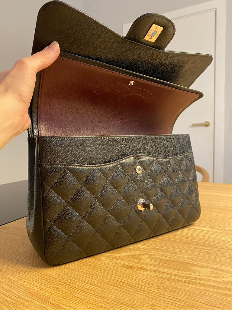 Chanel Classic Large Flap - (Nypris 86.830 kr)