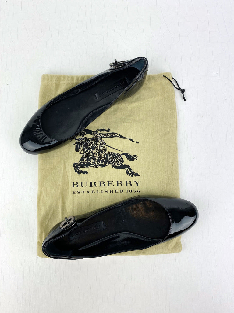 Burberry Sko - Str 38 (Lidt små i størrelsen)