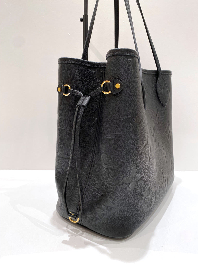 Louis Vuitton Neverfull MM Empreinte Tote Bag - Sort - (Nypris 16.300 kr)