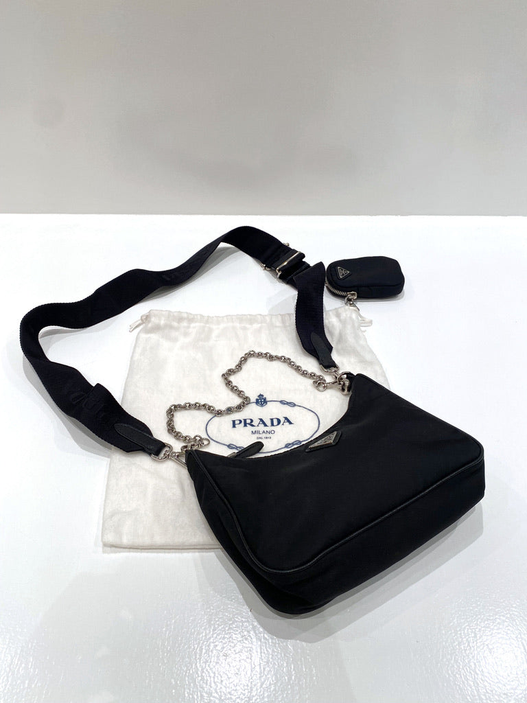 Prada Re-Edition 2005 Re-Nylon bag - (Nypris ca 12.800 kr)