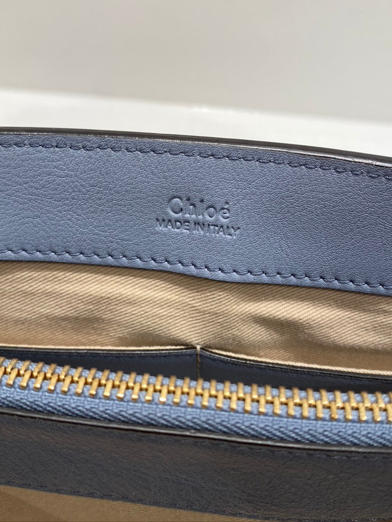 Chloè Faye Taske - (Nypris ca 11.800 kr)