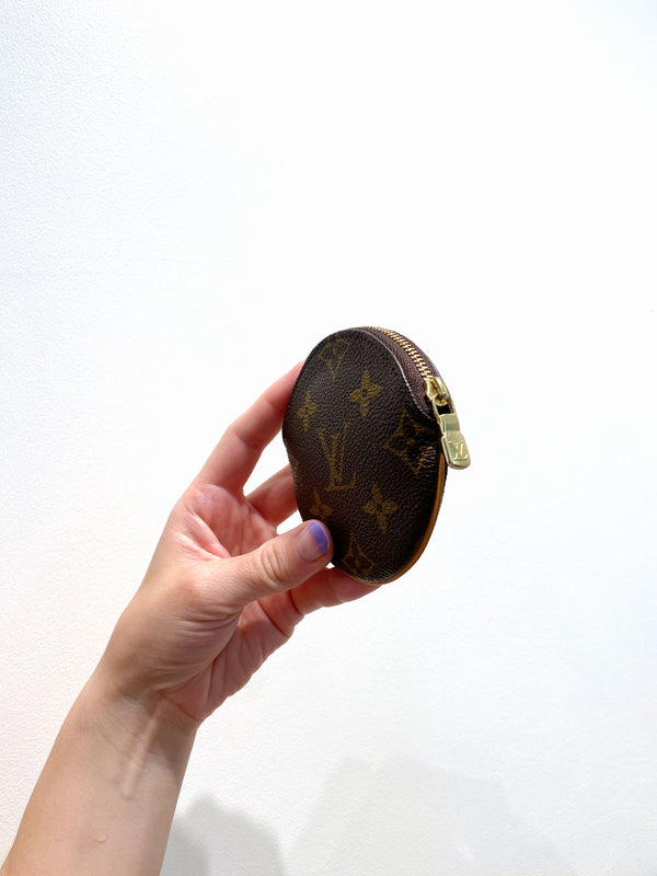 Louis Vuitton Monogram Round Coin Purse