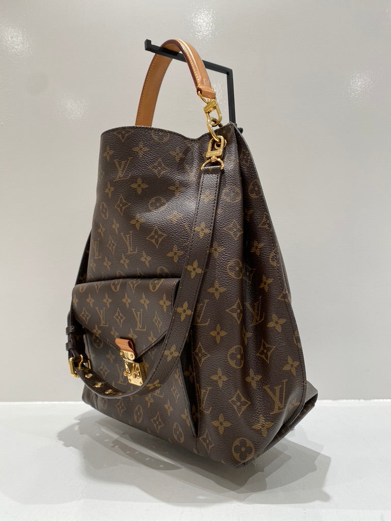 Louis Vuitton Metis Hobo Taske