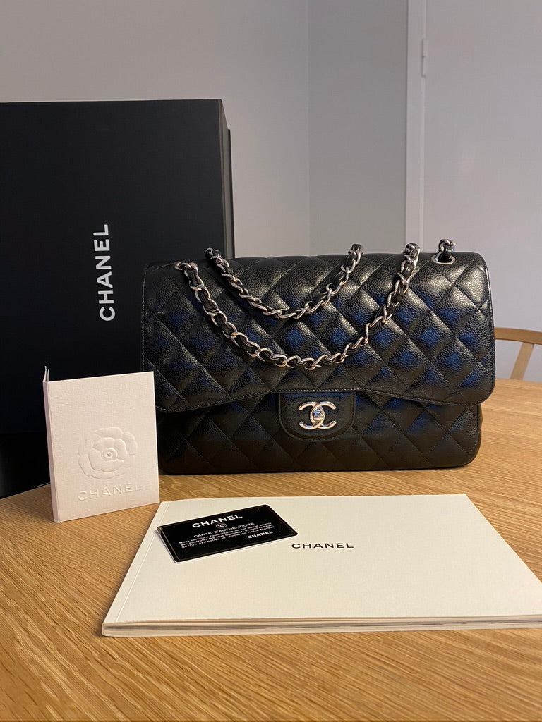 Chanel Classic Large Flap - (Nypris 86.830 kr)
