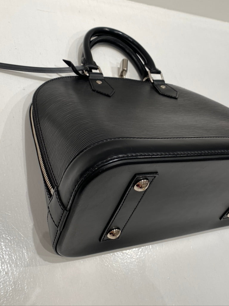 Louis Vuitton Amma PM - Epi Håndtaske - (Nypris 15.800 kr)