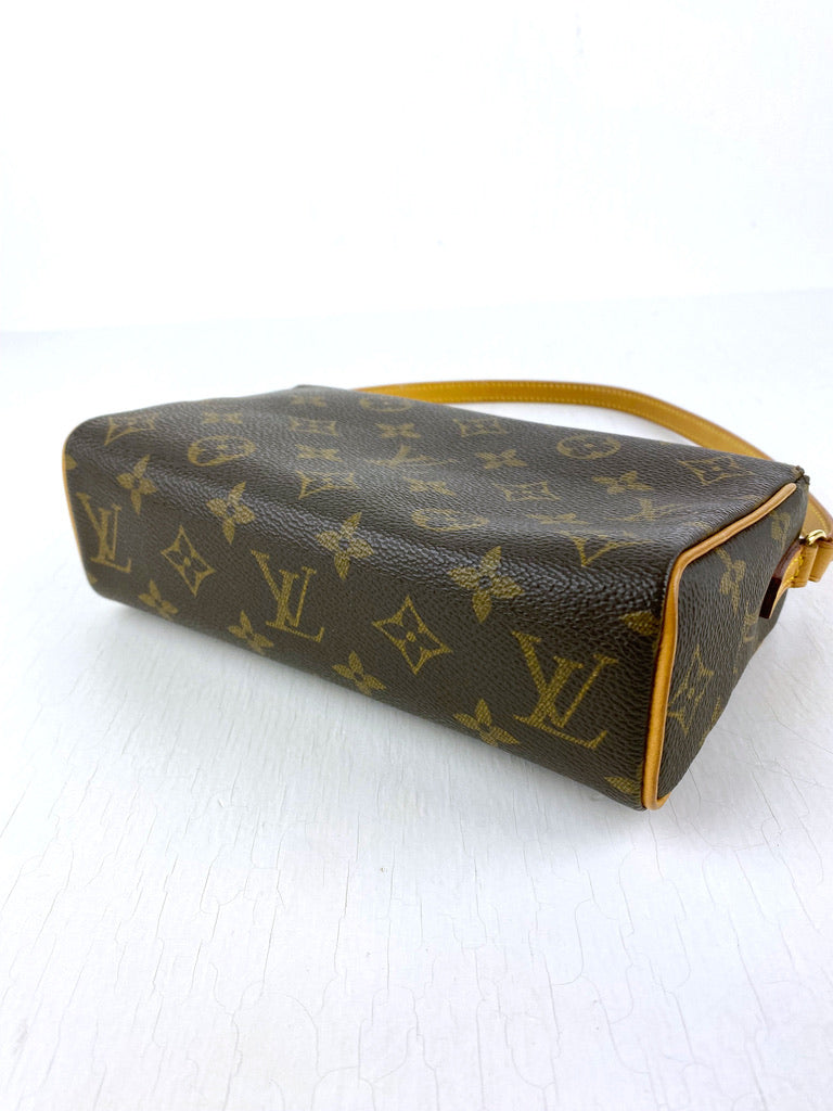 Louis Vuitton Récital Monogram Skuldertaske