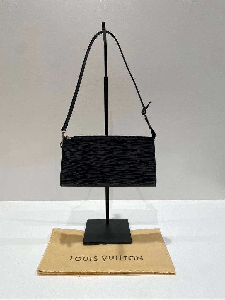 Louis Vuitton Epi Pochette Taske