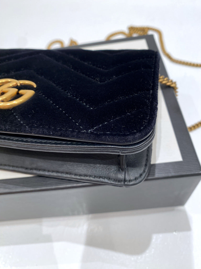 Gucci Marmont Super Mini Taske - Velour Sort.