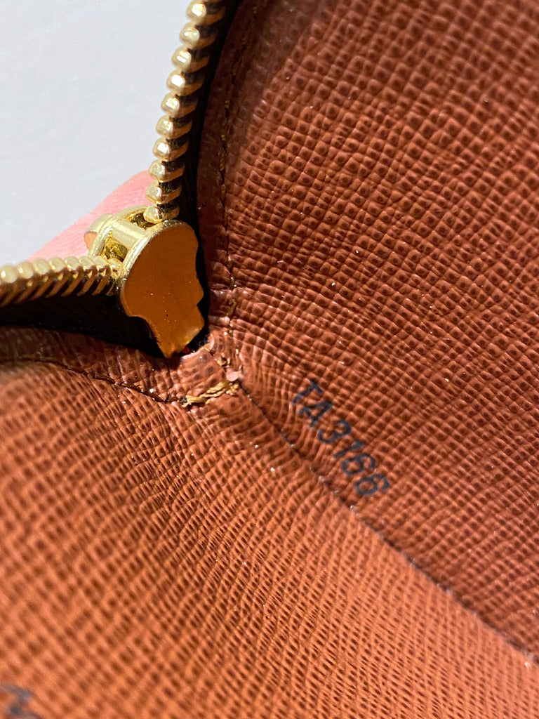 Louis Vuitton Monogram Round Coin Purse