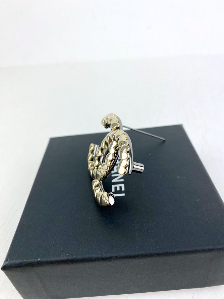 Chanel Broche - Mål: L. ca 4,5 cm