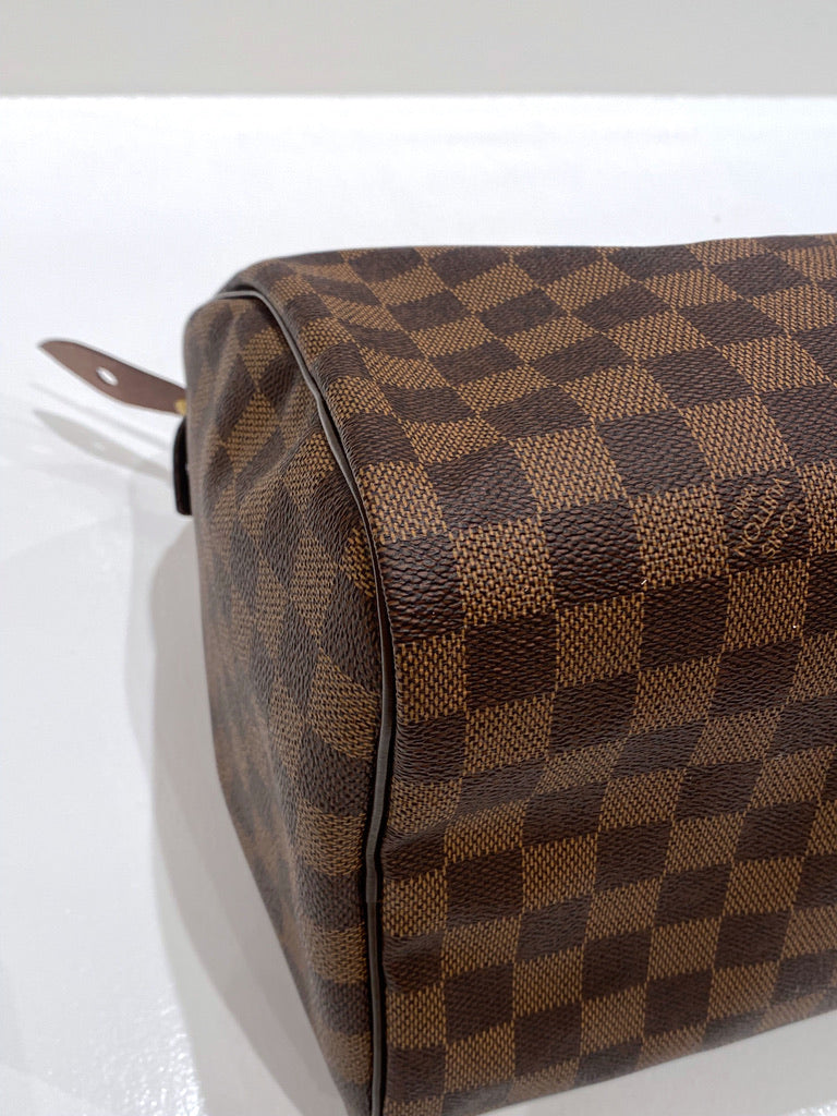 Louis Vuitton Damier Speedy 30