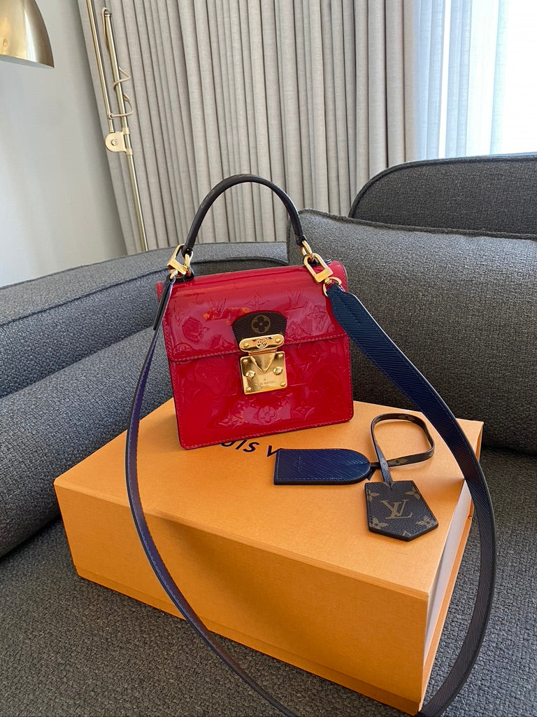 Louis Vuitton Spring Street Handbag - Patent Scarlet/ Rød Lak