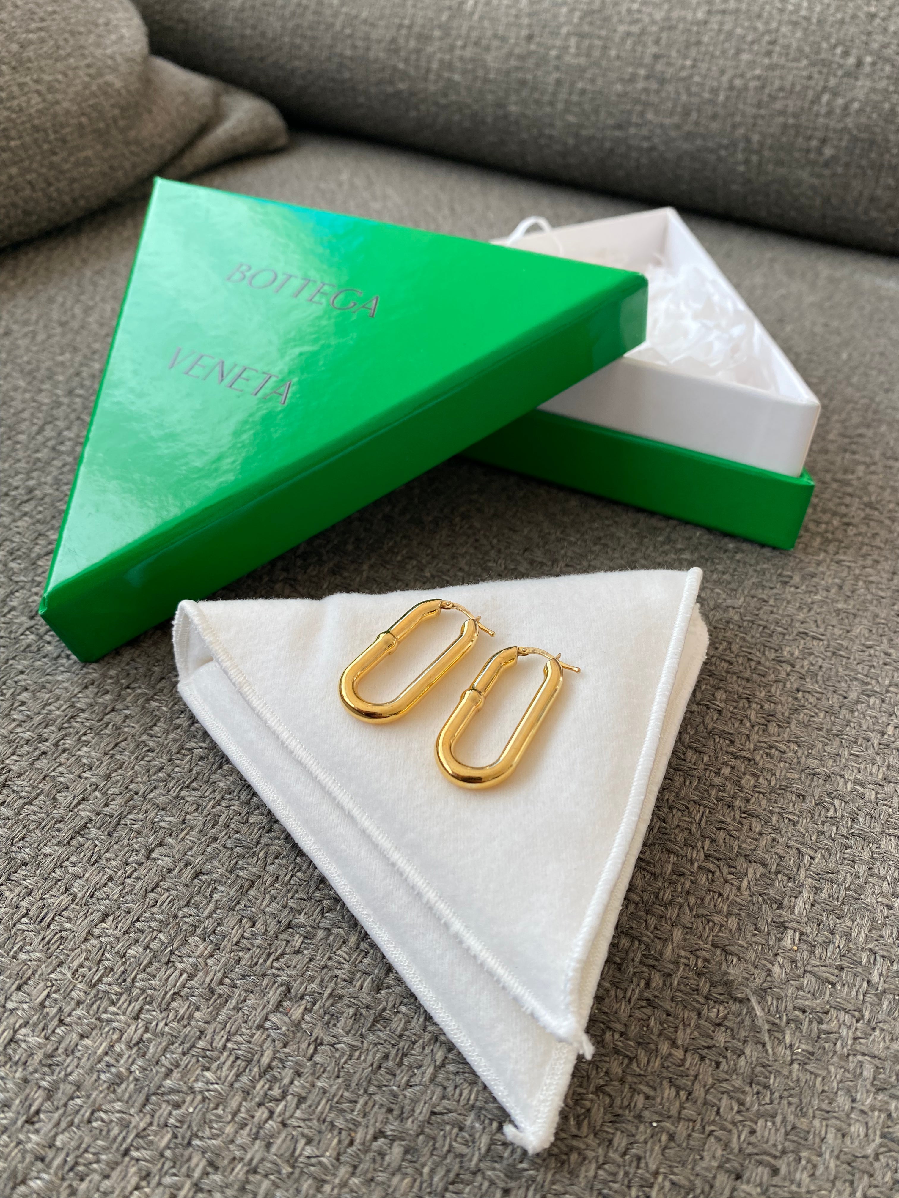 Bottega Veneta Øreringe - (Nypris 2.500 kr)