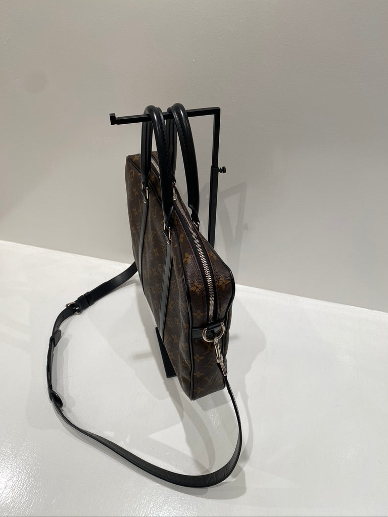 Louis Vuitton Monogram Porte-Documents/ Klassisk Arbejdstaske - (Nypris ca 17.600 kr)