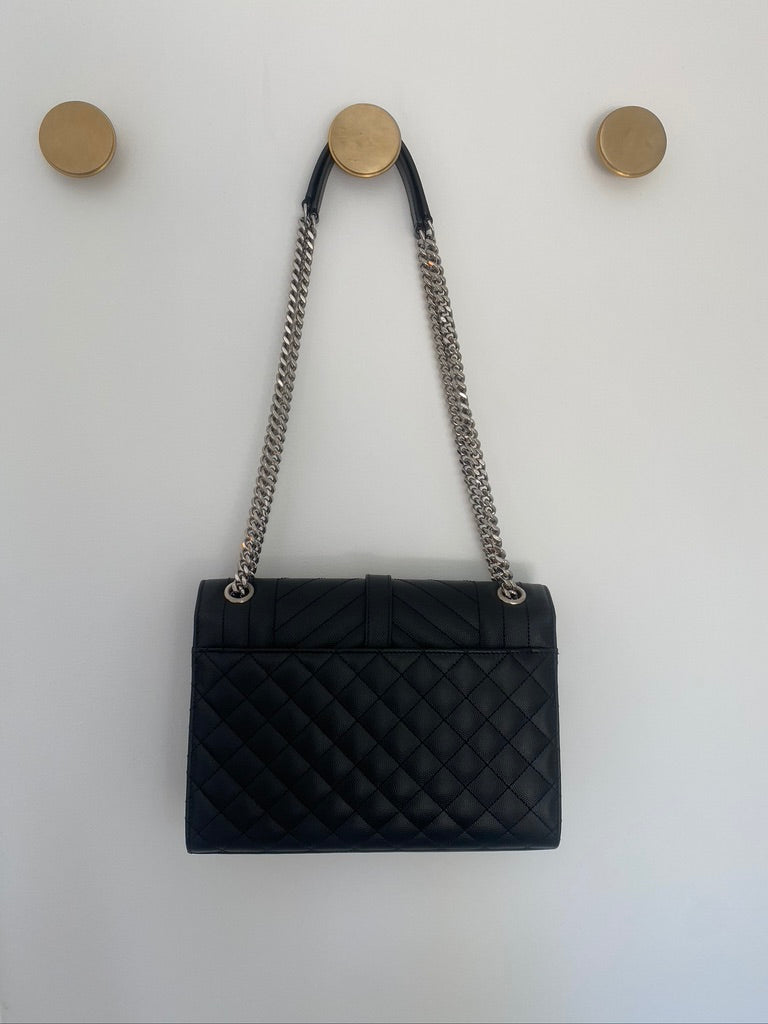 Saint Laurent Envelope Medium Schoulder Bag/Taske - (Nypris ca 17.500 kr/ 2.250 Euro)