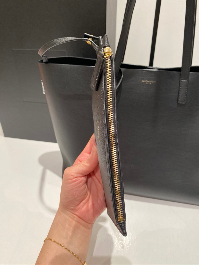 Saint Laurent East/West Shopping Tote i sort læder - (Nypris 1250 Euro/ca 9.340kr)