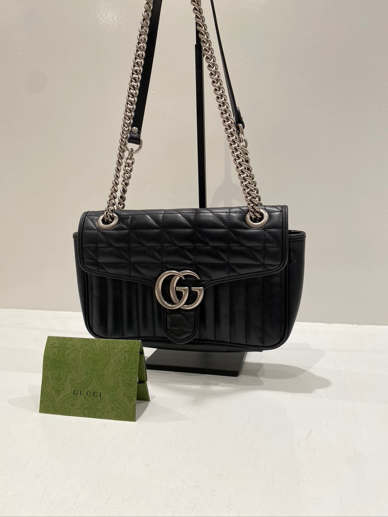 Gucci Marmont Medium Taske - (Nypris ca 17.450 kr)