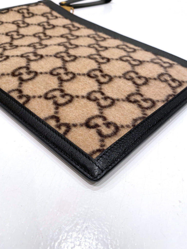 Gucci Clutch Monogram