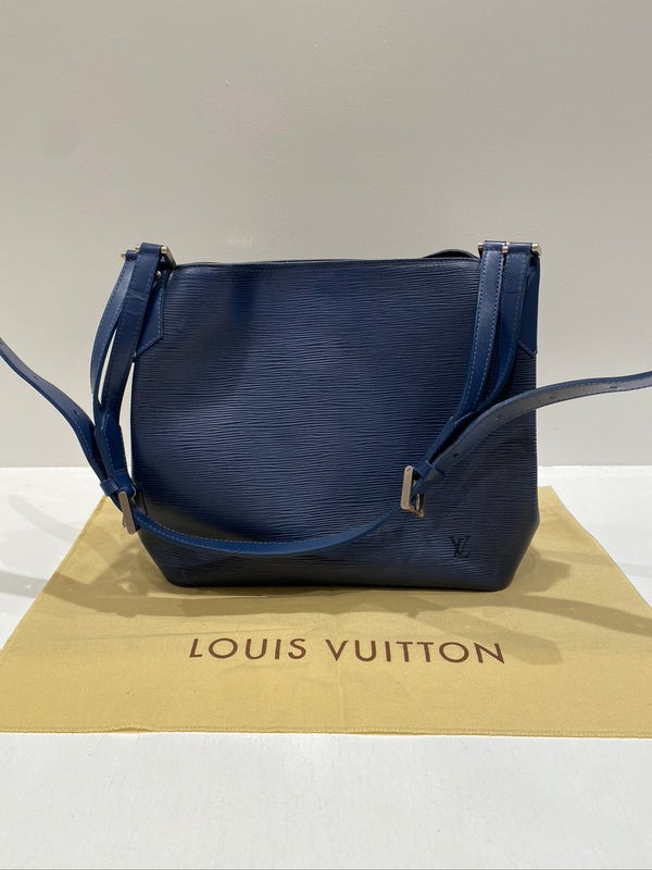 Louis Vuitton Epi Taske + GRATIS PUNG