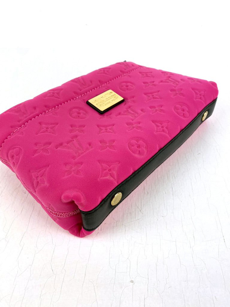 Louis Vuitton Pink Clutch - Scuba Pochette