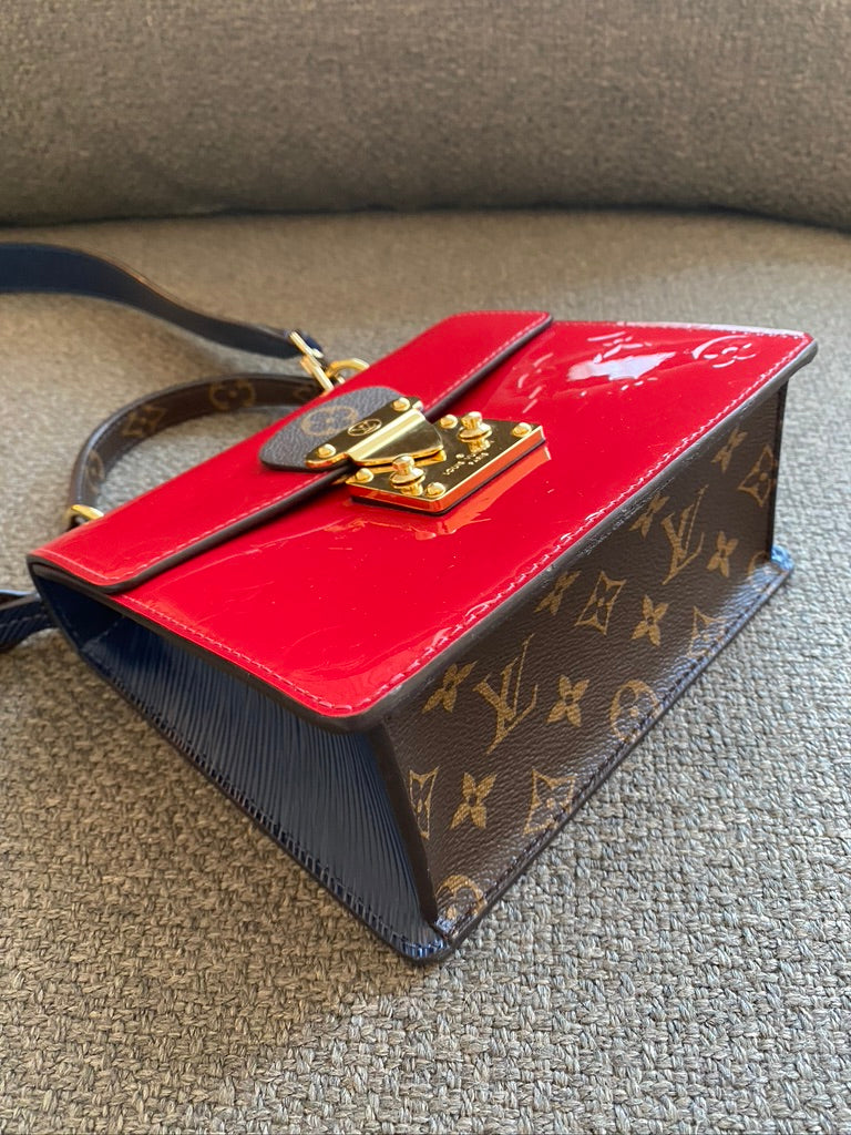 Louis Vuitton Spring Street Handbag - Patent Scarlet/ Rød Lak