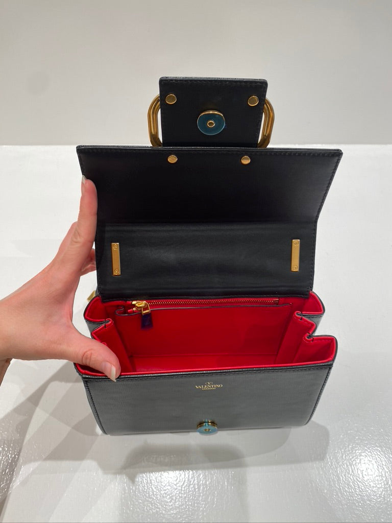 Valentino Garavani Stud Sign V LOGO Taske - (Nypris ca 18.700 kr/2.500 Euro - Kvittering medfølger!)