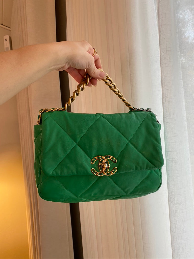 Chanel 19 Small Handbag/Crossbody Taske - Grøn - (Nypris Ca 50.850 kr)