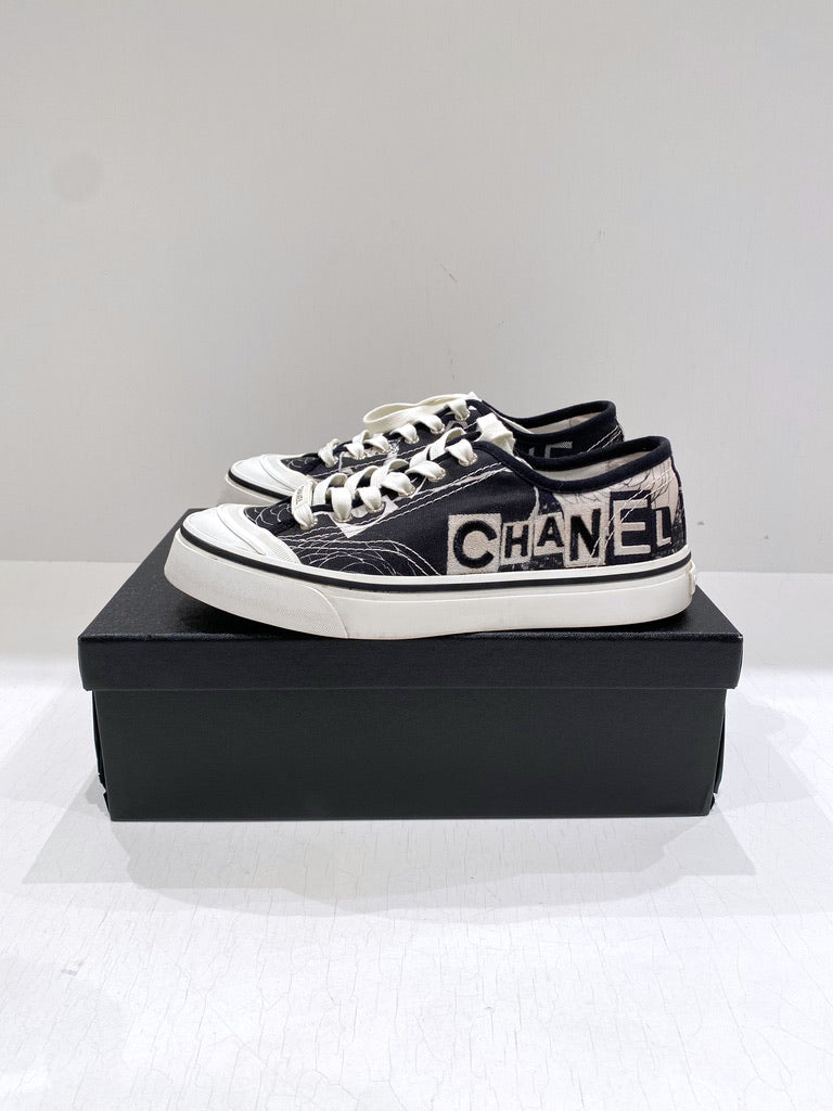 Chanel Sneakers - Str 37,5 - (Nypris 5.870 kr)