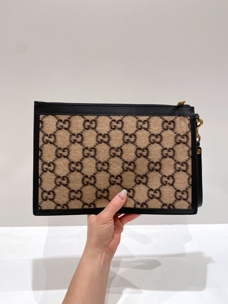 Gucci Clutch Monogram