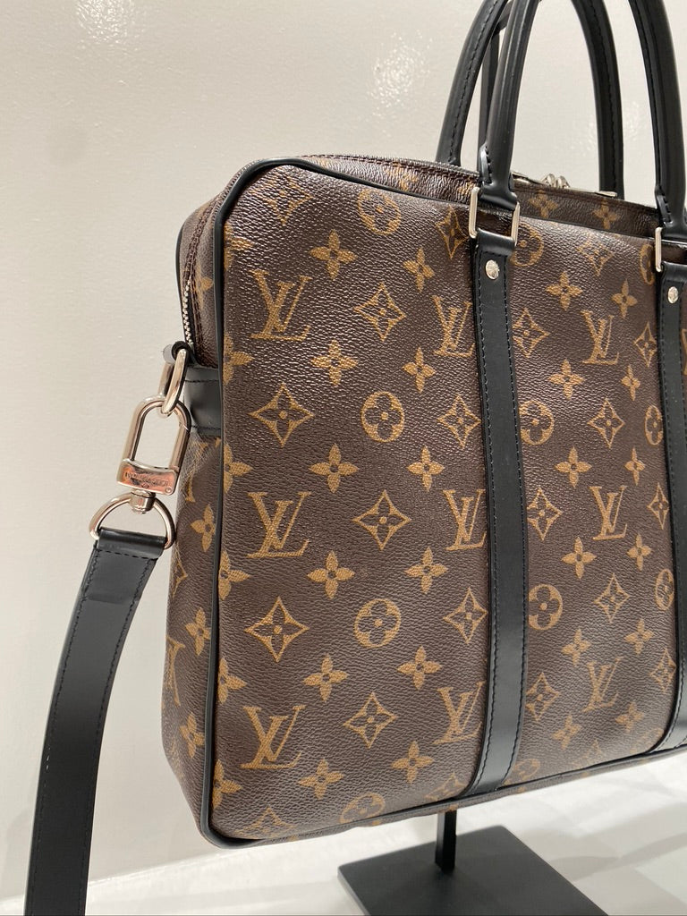 Louis Vuitton Monogram Porte-Documents/ Klassisk Arbejdstaske - (Nypris ca 17.600 kr)