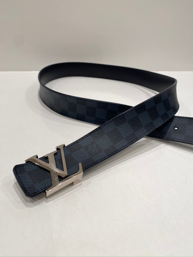 Louis Vuitton Bælte - Str 110