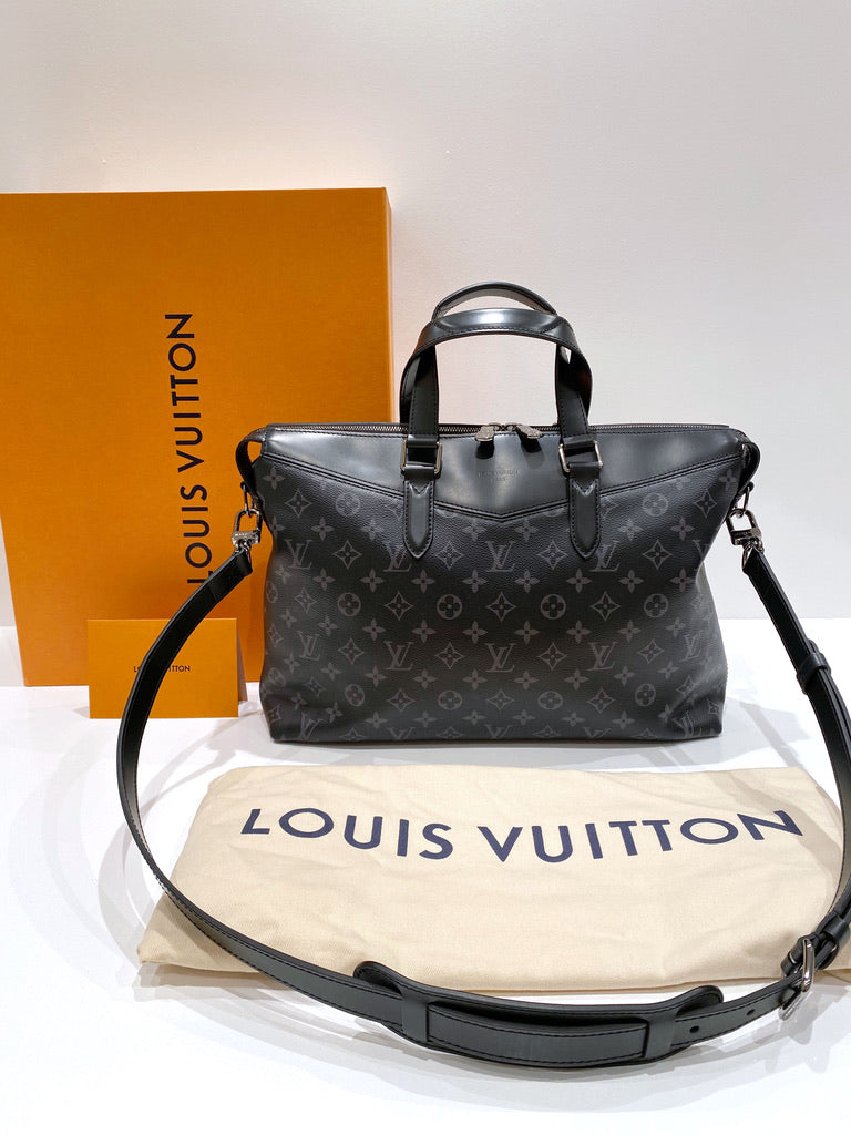 Louis Vuitton Briefcase Explorer - (Nypris ca 16.800 kr)