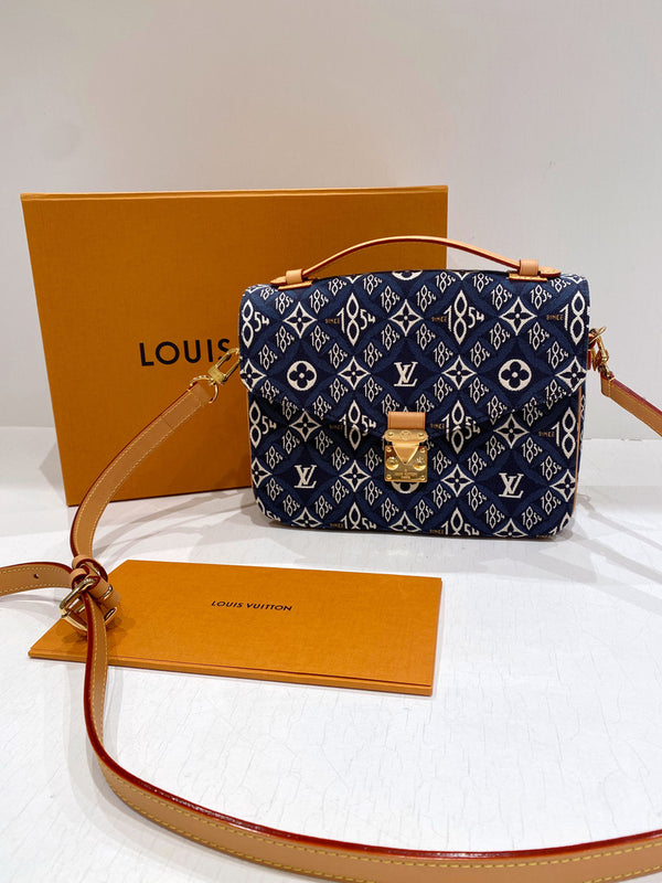 Louis Vuitton Pochette Metis 1854 - Nypris 16.700 kr