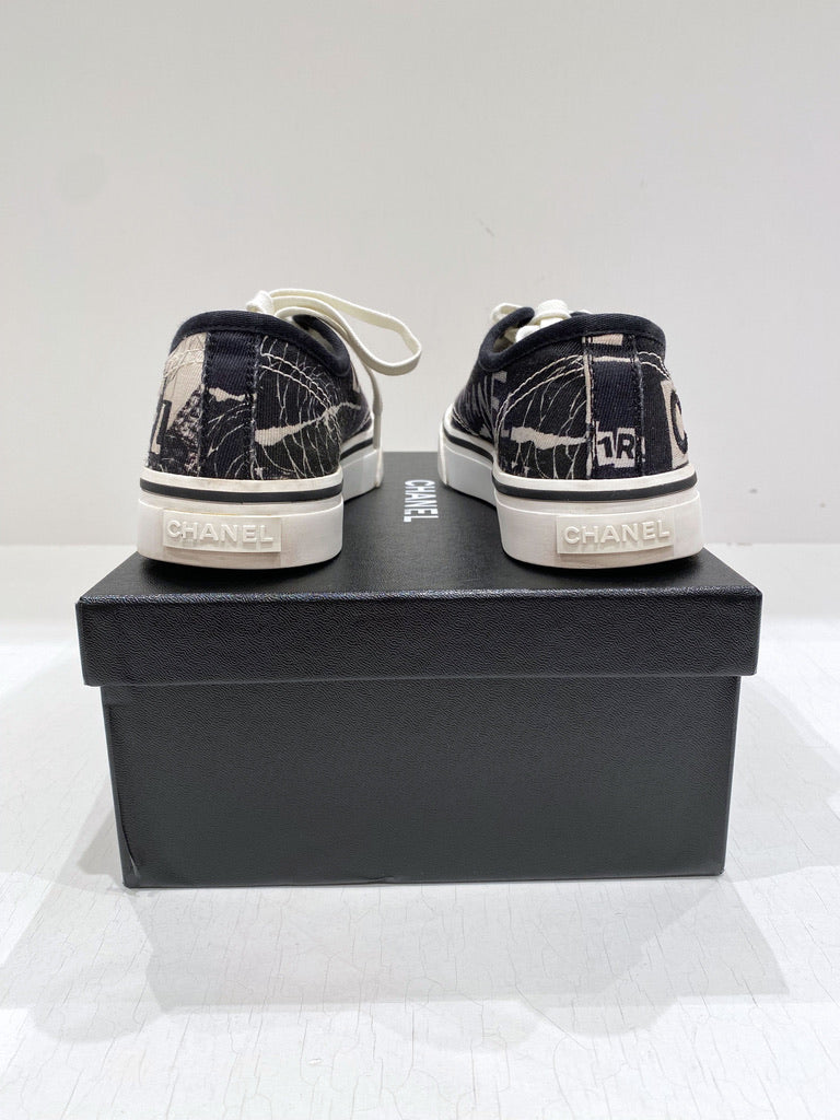 Chanel Sneakers - Str 37,5 - (Nypris 5.870 kr)